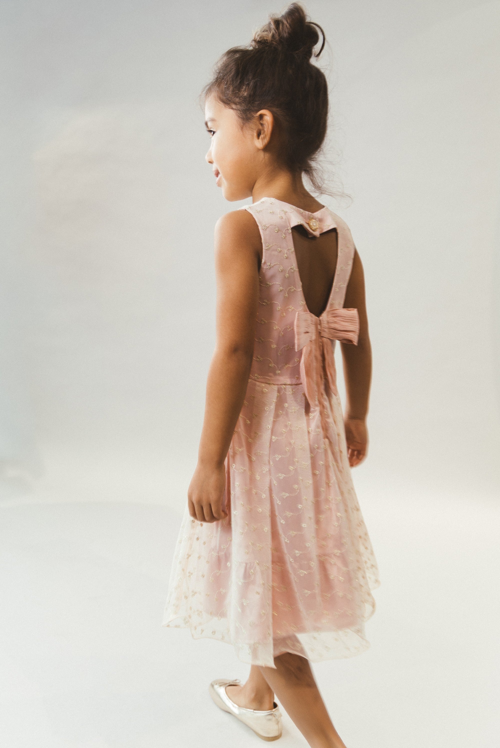 SOLUNA open-back jurk. Pink Symphony