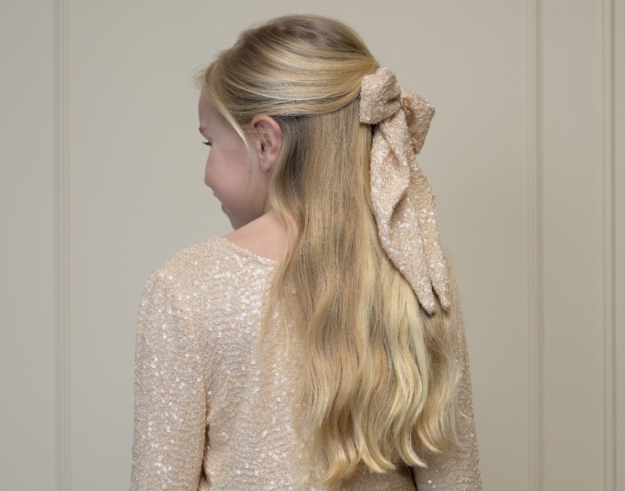 RANIA pailleten strik haarclip - Hearts of Gold